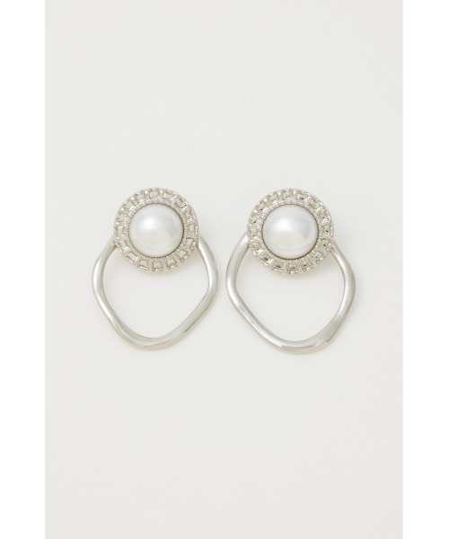 rienda（リエンダ）の「2WAYビッグフェイクパールピアス（ピアス（両耳用）・レディース・ゴールド/シルバー・FREE）」の12枚目の写真