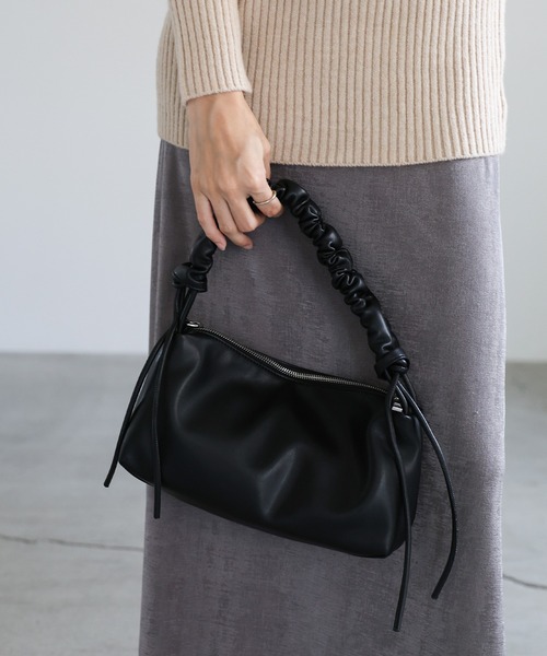 select MOCA（セレクトモカ）の「2WAYギャザーハンドルバッグ（ハンドバッグ・レディース・ベージュ/ブラック・FREE）」の6枚目の写真