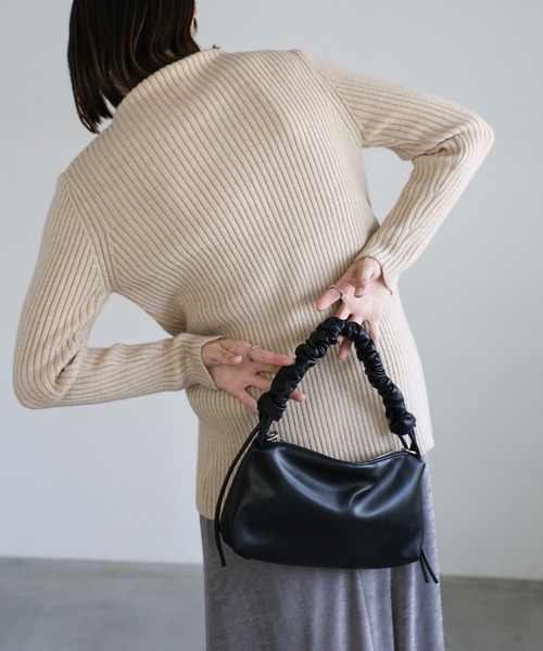 select MOCA（セレクトモカ）の「2WAYギャザーハンドルバッグ（ハンドバッグ・レディース・ベージュ/ブラック・FREE）」の8枚目の写真