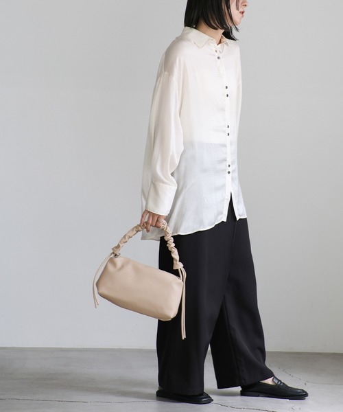 select MOCA（セレクトモカ）の「2WAYギャザーハンドルバッグ（ハンドバッグ・レディース・ベージュ/ブラック・FREE）」の13枚目の写真