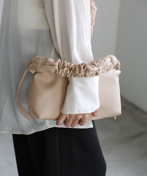 select MOCA（セレクトモカ）の「2WAYギャザーハンドルバッグ（ハンドバッグ・レディース・ベージュ/ブラック・FREE）」の14枚目の写真