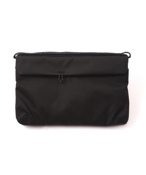 BEAVER(ビーバー)の「Topologie/トポロジー Flat Sacoche Small Dry フラットサコッシュ 【バッグ単体】(ショルダーバッグ・メンズ・ブラック・F)」の2枚目の写真