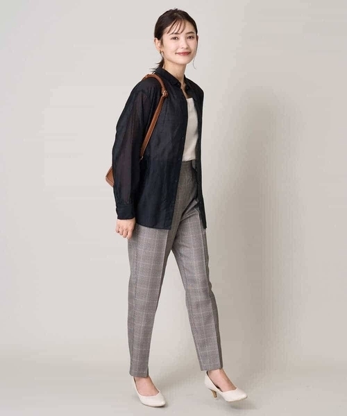 a.v.v(アーヴェヴェ)の「バックタックシアーシャツ(シャツ/ブラウス・レディース・ボルドー/ブルー/ブラック・36/38/42/34/40)」の15枚目の写真