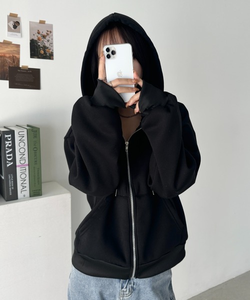 CLEA（クレア）の「無地裏起毛ジップパーカー（パーカー・レディース・ブラック/ネイビー/ライトグレー/ブルー/ダークグレー/オートミール/ホワイト・FREE）」の10枚目の写真