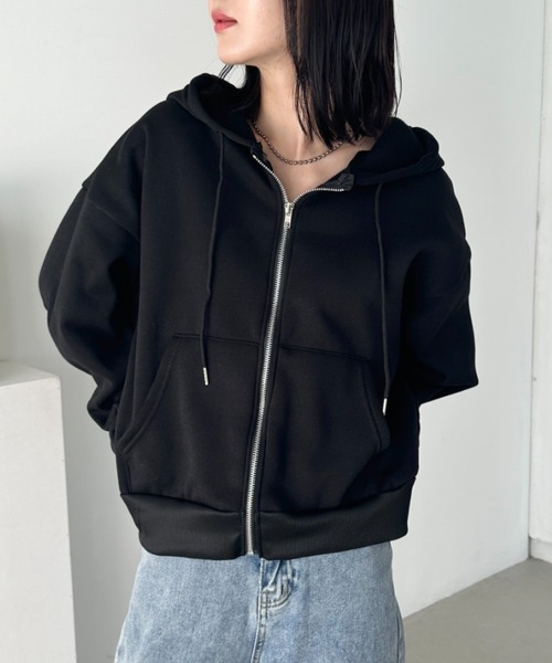 CLEA（クレア）の「無地裏起毛ジップパーカー（パーカー・レディース・ブラック/ネイビー/ライトグレー/ブルー/ダークグレー/オートミール/ホワイト・FREE）」の20枚目の写真