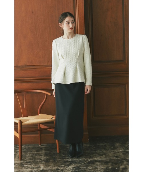 &. NOSTALGIA（アンドドットノスタルジア）の「ケーブルジャガードペプラムカットソー（Tシャツ/カットソー・レディース・アイボリー/ブラック・M）」の3枚目の写真
