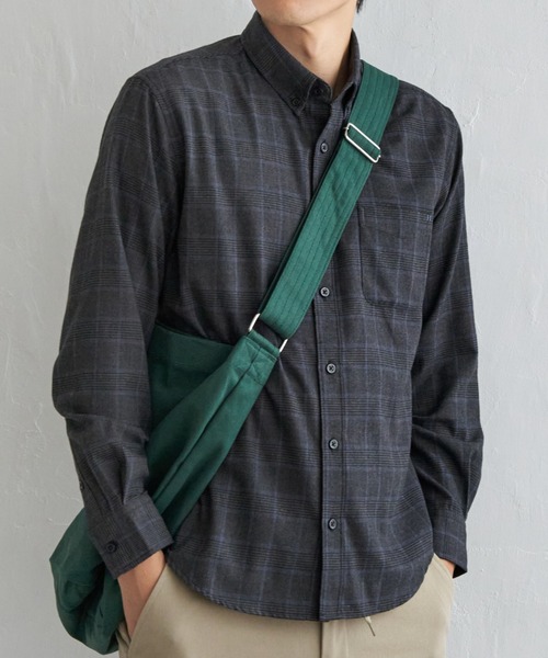 ikka(イッカ)の「イージーケアフランネルチェックシャツ(シャツ/ブラウス・メンズ・チャコールグレー/ネイビー/ベージュ・S/M/L/XL)」の2枚目の写真