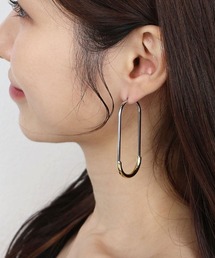 コンビカラー オーバルフープ ピアス