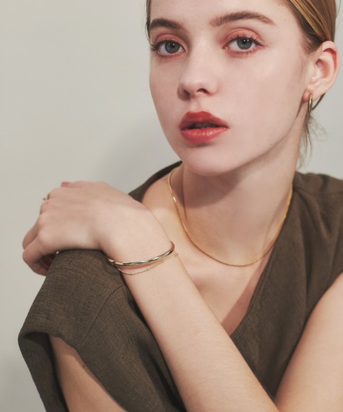 ciite'（シーテ）の「チェーンブレスレット × ゴールドバングル（ブレスレット・レディース・ゴールド・FREE）」の3枚目の写真