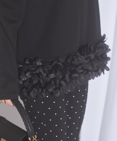 tocco closet（トッコ　クローゼット）の「【ZOZO限定】バラチュール起毛カットプルオーバー（Tシャツ/カットソー・レディース・ブラック/チャコールグレー・M）」の17枚目の写真