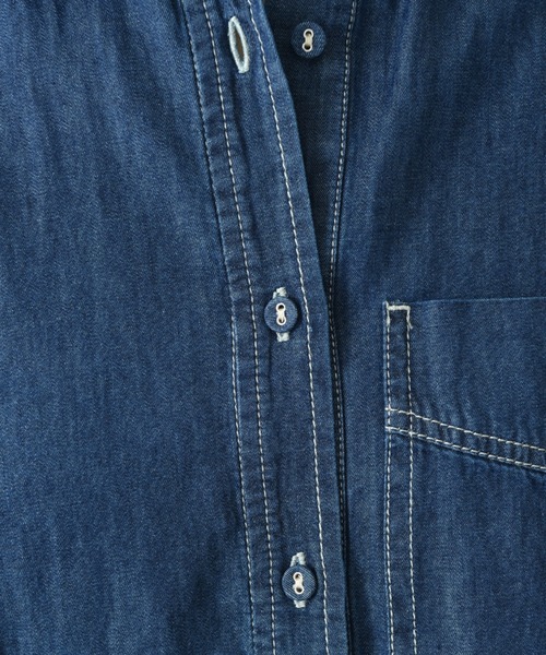 INTERPLANET（インタープラネット）の「台衿付くるみ釦ワイドデニムシャツ（シャツ/ブラウス・レディース・インディゴブルー/サックスブルー・FREE）」の12枚目の写真