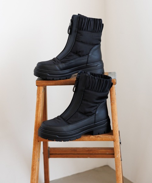 LAKOLE（ラコレ）の「キルティングブーツ / 138752（ブーツ・レディース・ブラック/グレー・LARGE/MEDIUM）」の2枚目の写真