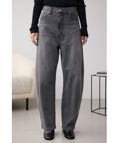 AZUL by moussy（アズールバイマウジー）の「AZUL DENIM カーブデニム（デニムパンツ・レディース・ライトブルー/グレー・SMALL/MEDIUM）」の6枚目の写真