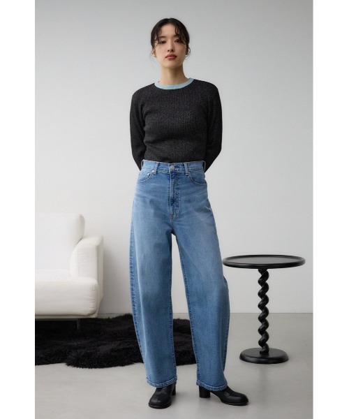 AZUL by moussy（アズールバイマウジー）の「AZUL DENIM カーブデニム（デニムパンツ・レディース・ライトブルー/グレー・SMALL/MEDIUM）」の14枚目の写真