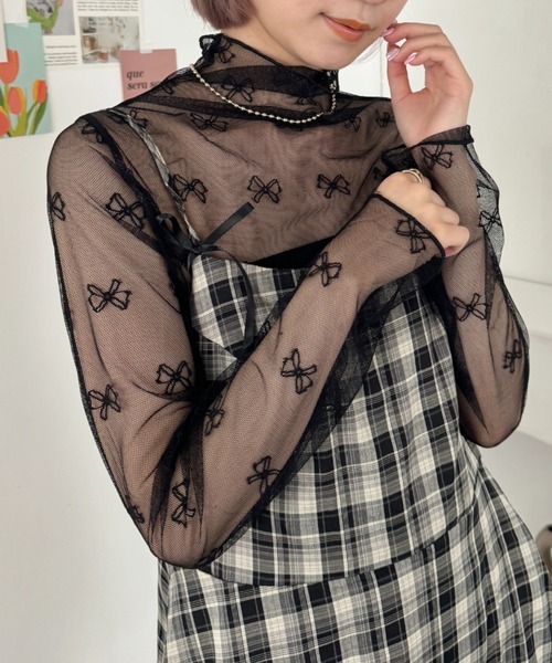 SOLLON.(ソルロン)の「リボンチュールハイネックトップス(Tシャツ/カットソー・レディース・ホワイト/アイボリー/ブラック・FREE)」の22枚目の写真