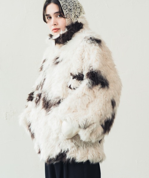 ORIENT MILLINERY(オリエント ミリナリー)の「VINTAGE LIKE COW FUR BLOUSON | ヴィンテージライク カウ柄ファー バルーンスリーブブルゾン(ブルゾン・レディース・ブラウン/アイボリー・FREE)」の18枚目の写真
