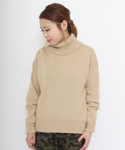 CIAOPANIC TYPY（チャオパニックティピー）の「【イタリアヤーン】カシミアミックスタートルネックニット（ニット/セーター・レディース・ネイビー/オフホワイト/ベージュ/ブルー・FREE）」の3枚目の写真