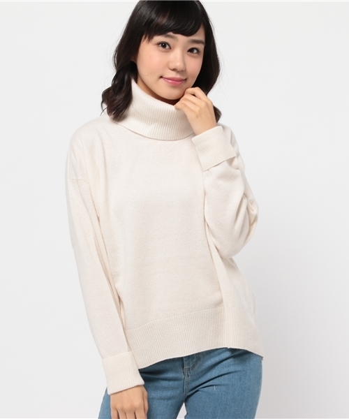 CIAOPANIC TYPY（チャオパニックティピー）の「【イタリアヤーン】カシミアミックスタートルネックニット（ニット/セーター・レディース・ネイビー/オフホワイト/ベージュ/ブルー・FREE）」の2枚目の写真