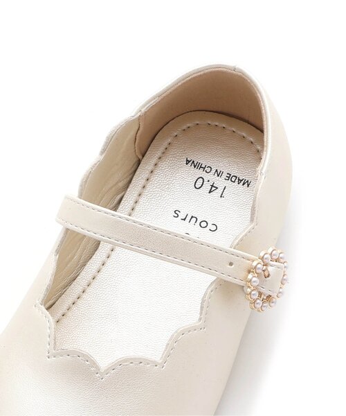 apres les cours（アプレレクール）の「スカラップパンプス（パンプス・キッズ・アイボリー/ブラック・20/19/18/17/16/15 /14）」の16枚目の写真