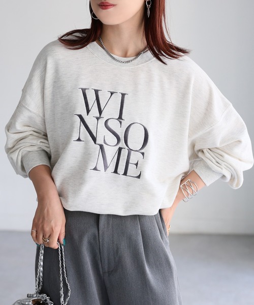 Riberry（リベリー）の「WINSOME刺繍レタリングロゴスウェット（スウェット・レディース・ネイビー系/ネイビー×ホワイト/ブラック×ピンク/ホワイト系1/ホワイト系2/ライトグレー系1/ライトグレー系2・FREE）」の5枚目の写真