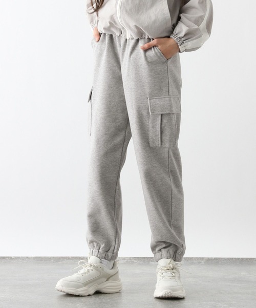 GLOBAL WORK（グローバルワーク）の「スゴラクストレッチスウェットカーゴパンツ/286107（スウェットパンツ・キッズ・ブラック/杢グレー・130cm/140cm/150cm/160cm/170cm）」の15枚目の写真