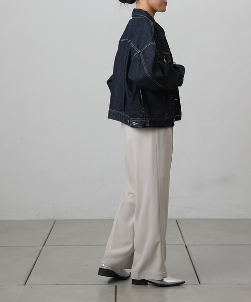 COLONY 2139（コロニートゥーワンスリーナイン）の「センターシームワイドストレートパンツ（スラックス・レディース・ライトグレー/ブラック/サックスブルー・FREE）」の5枚目の写真