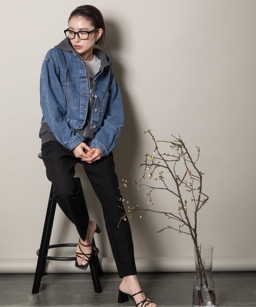 lodie(ロディ)の「デニムドッキングフーディ(その他アウター・レディース・チャコールグレー/ブラック/グレー・FREE)」の16枚目の写真