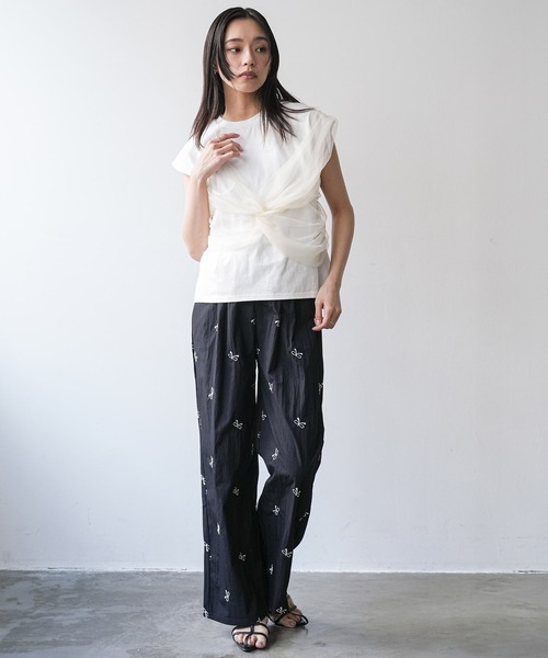 mili an deni(ミリアンデニ)の「チュールリボンドッキングTシャツ(Tシャツ/カットソー・レディース・オフホワイト/ブラック/ホワイト系その他・M)」の5枚目の写真