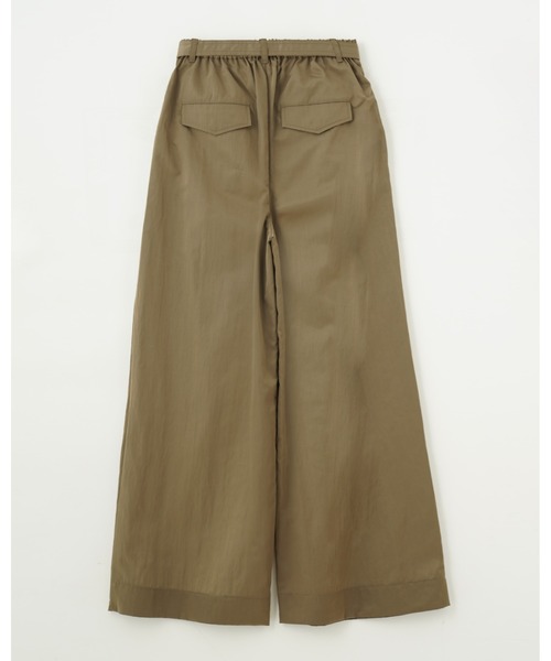 ROSE BUD(ローズバッド)の「NYLON TUCK PANTS(その他パンツ・レディース・バーガンディー/カーキ/グレー・ONE SIZE)」の4枚目の写真