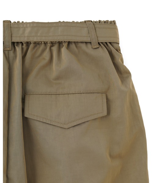 ROSE BUD(ローズバッド)の「NYLON TUCK PANTS(その他パンツ・レディース・バーガンディー/カーキ/グレー・ONE SIZE)」の5枚目の写真