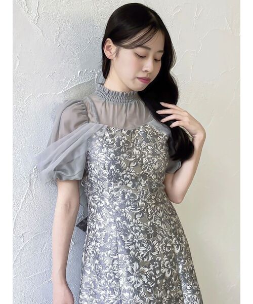 dazzlin（ダズリン）の「シアーベールジャガードワンピース（ドレス・レディース・オフホワイト/ブラック/グレー・SMALL/MEDIUM）」の7枚目の写真