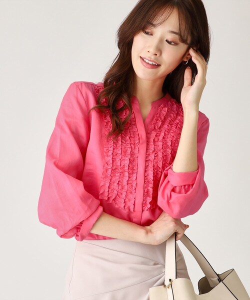 COUP DE CHANCE（クードシャンス）の「◆【ラミー100％／洗える】夏におすすめ！華やかフリルデザインブラウス（シャツ/ブラウス・レディース・ホワイト/ピンク系/ブラック/ブルーグリーン/ナチュラル・34/36/38/40）」の5枚目の写真