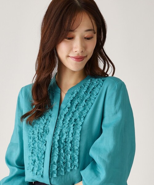 COUP DE CHANCE（クードシャンス）の「◆【ラミー100％／洗える】夏におすすめ！華やかフリルデザインブラウス（シャツ/ブラウス・レディース・ホワイト/ピンク系/ブラック/ブルーグリーン/ナチュラル・34/36/38/40）」の4枚目の写真