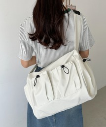クレア ショルダーバッグ・White CLEA｜クレアのバッグ（ホワイト/白色系・合成皮革/人工皮革