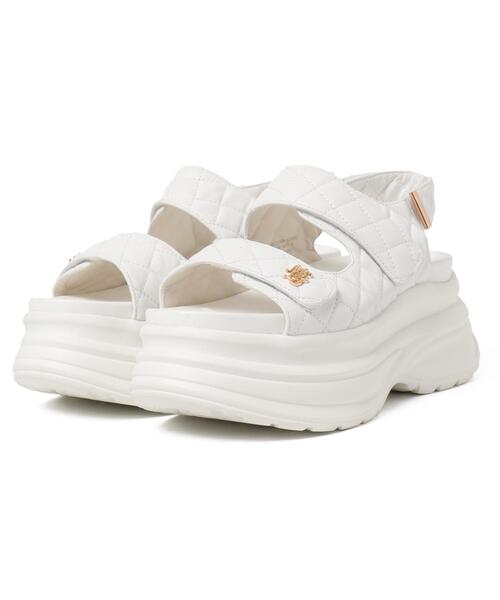WEGO（ウィゴー）の「WEGO/厚底キルティングサンダル（サンダル・レディース・ホワイト/ブラック・MEDIUM/LARGE）」の11枚目の写真