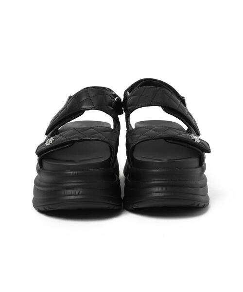 WEGO（ウィゴー）の「WEGO/厚底キルティングサンダル（サンダル・レディース・ホワイト/ブラック・MEDIUM/LARGE）」の13枚目の写真