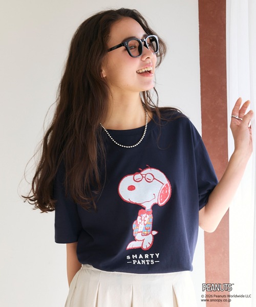PEANUTS(ピーナッツ)の「【PEANUTS/ピーナッツ】SNOOPY/スヌーピー「JOE PREPPY」プリントTシャツ(Tシャツ/カットソー・レディース・グリーン/ベージュ/ネイビー/杢グレー/オレンジ・M/L/LL/3L)」の1枚目の写真