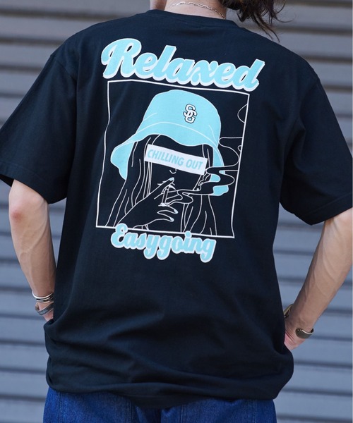 MODISH GAZE（モディシュガゼ）の「【MODISH GAZE】スモーキングガールRelaxed半袖Tシャツ（Tシャツ/カットソー・レディース・ブラック×グリーン/ホワイト×ブルー/ホワイト×ピンク/ホワイト×グレー/ブラック×ブルー/ブラック×パープル・MEDIUM/X-LARGE/LARGE）」の5枚目の写真