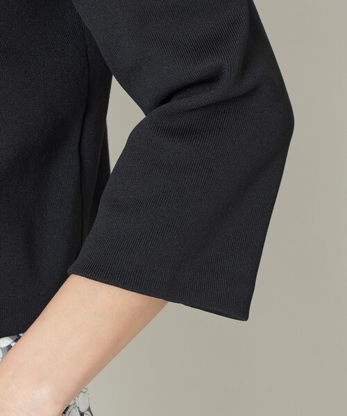 TO BE CHIC(トゥー ビー シック)の「パールニット カーディガン(カーディガン/ボレロ・レディース・ブラック/オフホワイト/オレンジ・42/40)」の10枚目の写真