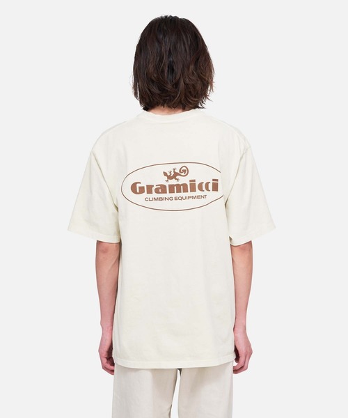 Gramicci（グラミチ）の「CLIMBING EQUIPMENT TEE｜クライミングイクイプメントTシャツ（Tシャツ/カットソー・メンズ・オリーブ系/ブラウン/ナチュラル・S/XL/XXL/M/L）」の2枚目の写真
