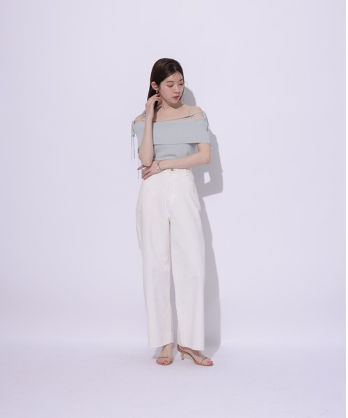 Rirandture(リランドチュール)の「オフショルストラップニット(ニット/セーター・レディース・ブラック/ライトブルー/ピンク/ホワイト/レッド・2)」の8枚目の写真