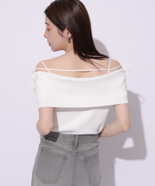 Rirandture(リランドチュール)の「オフショルストラップニット(ニット/セーター・レディース・ブラック/ライトブルー/ピンク/ホワイト/レッド・2)」の19枚目の写真