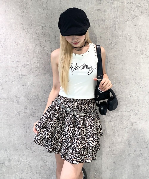 lilful(リルフル)の「ショート丈アイレットプリントタンク(タンクトップ・レディース・ブラック/ホワイト・L/M/S)」の18枚目の写真