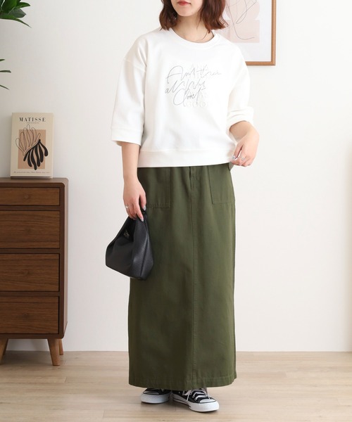 EGLANTINE(エグランティーヌ)の「EGLANTINE ダブルロゴカットソー 7分袖プルオーバー(Tシャツ/カットソー・レディース・オフホワイト/カーキ/ライトベージュ/ブラック・40)」の8枚目の写真