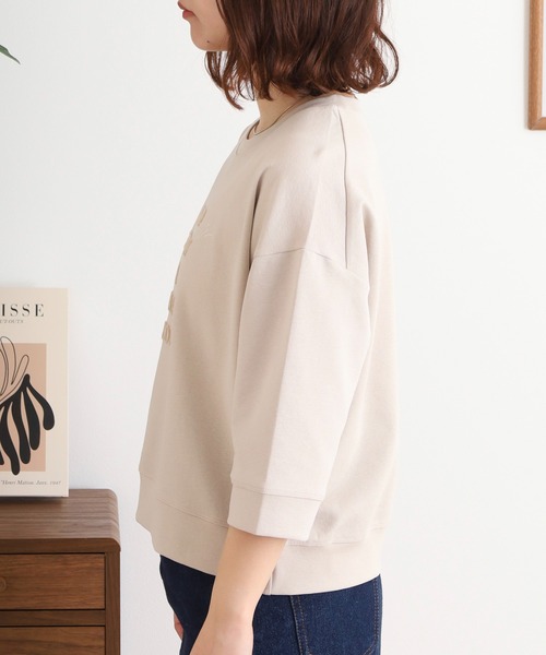 EGLANTINE(エグランティーヌ)の「EGLANTINE ダブルロゴカットソー 7分袖プルオーバー(Tシャツ/カットソー・レディース・オフホワイト/カーキ/ライトベージュ/ブラック・40)」の22枚目の写真