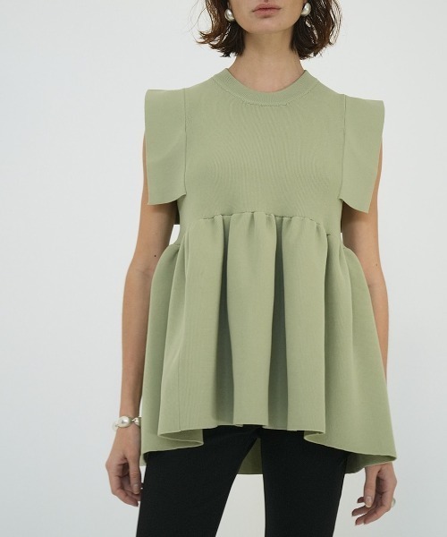 CLANE SQUARE SLEEVE GATHER KNIT TOPS 未使用 CLANE/クラネ SQUARE SELEEVE GATHER KNIT TOPS/スクエア