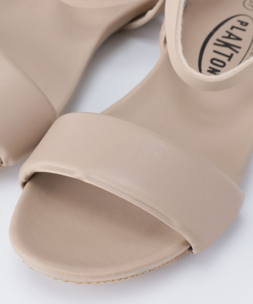 PLAKTON（プラクトン）の「BARNYARDSTORM / ストラップサンダル 【PLAKTON （プラクトン）】（サンダル・レディース・ブラック/ベージュ・36/37/38/39）」の19枚目の写真