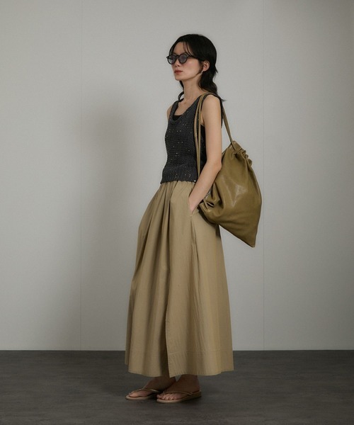 SALON adam et rope'（サロン アダム エ ロペ）の「ギマコットンスパンコールベスト/タンク（ベスト・レディース・チャコールグレー/オフホワイト/ブラウン系その他2・FREE）」の10枚目の写真