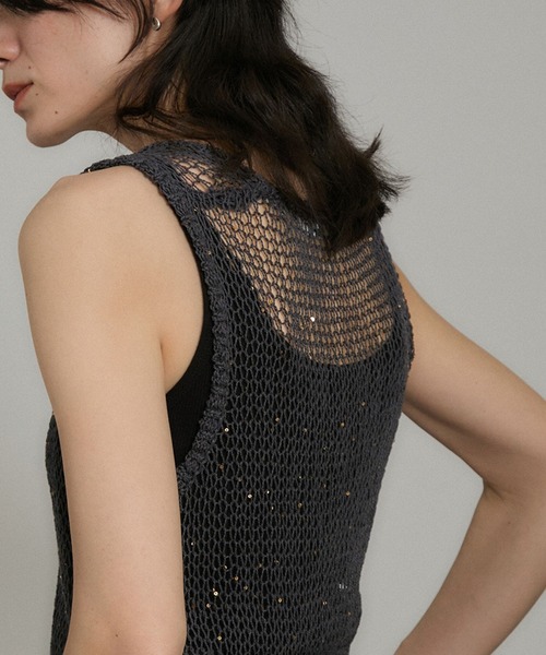 SALON adam et rope'（サロン アダム エ ロペ）の「ギマコットンスパンコールベスト/タンク（ベスト・レディース・チャコールグレー/オフホワイト/ブラウン系その他2・FREE）」の11枚目の写真