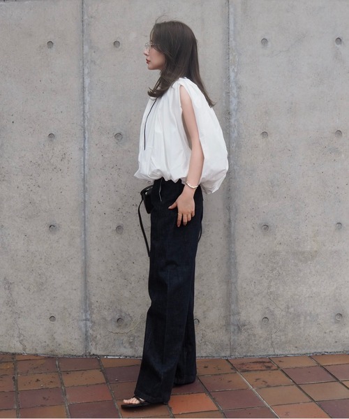 LAULEN（ローレン）の「sleeveless balloon shirt /スタンドカラー比翼スリーブレスバルーンシャツ（シャツ/ブラウス・レディース・ホワイト・FREE）」の4枚目の写真